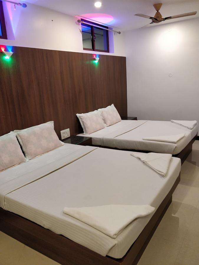 Ics Resiidency Hotel Kanchipuram Exterior foto