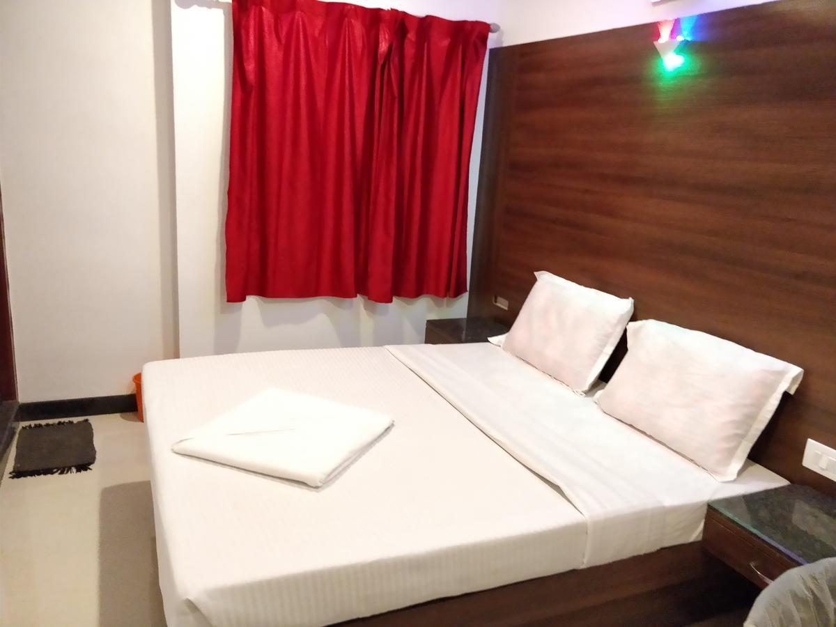 Ics Resiidency Hotel Kanchipuram Exterior foto